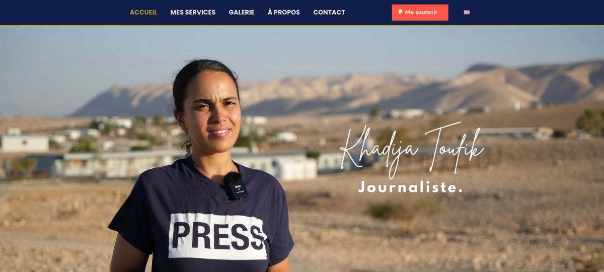 Journalist